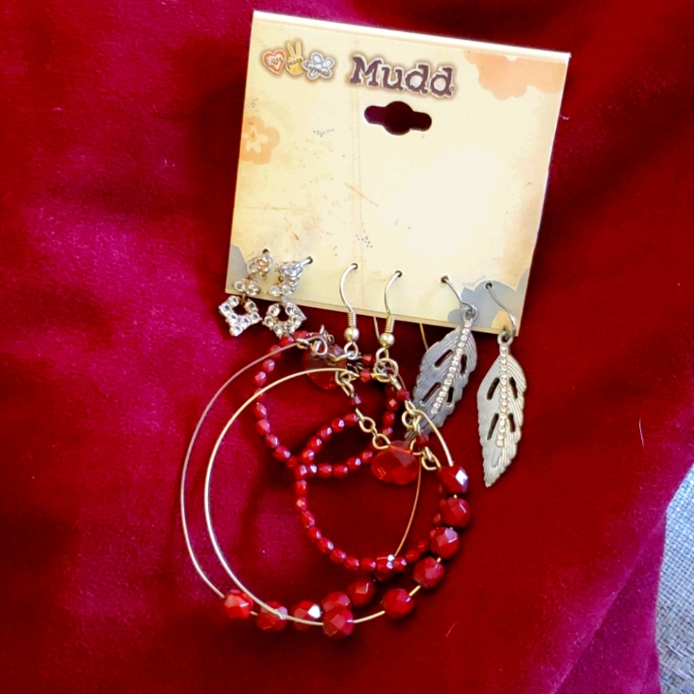Earings